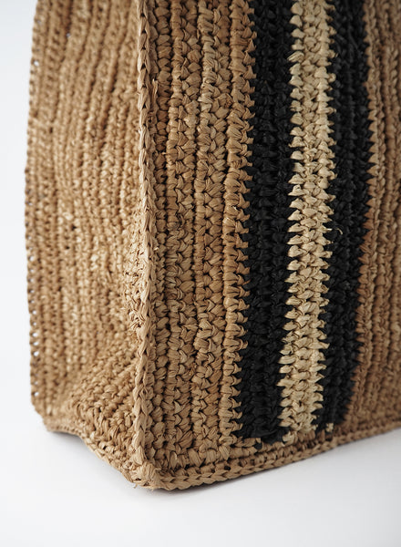 AIRO TOTE - Medium striped raffia tote in tea, black and natural - detail 1