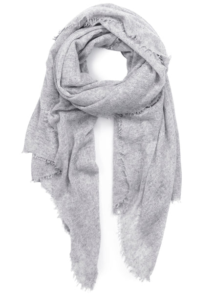 JANE CARR The Luxe in Mist, pale grey oversized cashmere knit wrap – tied