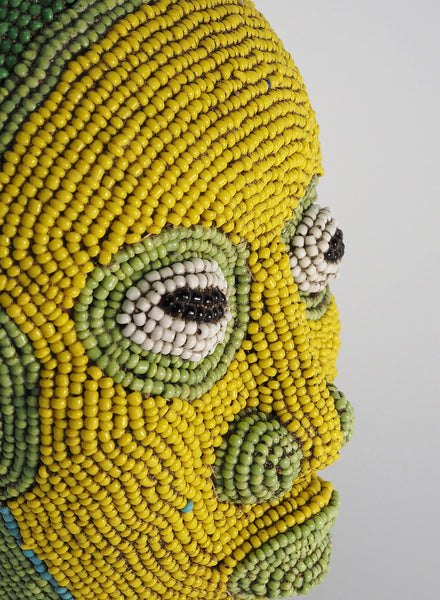 WEST AFRICAN GLASS BEADED HEAD - Detail 1