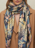 THE OISEAUX SQUARE - Pink and pale gold printed silk twill scarf - model