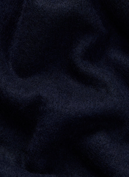 JANE CARR, THE LUXE - Navy oversized cashmere knit wrap - detail