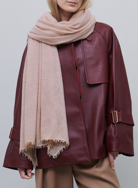THE LUXE - Pale pink oversized cashmere knit wrap - model