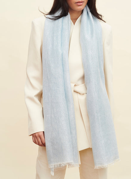 THE SUMMER COSMOS SCARF - Pale blue cashmere and linen scarf with silver Lurex - model