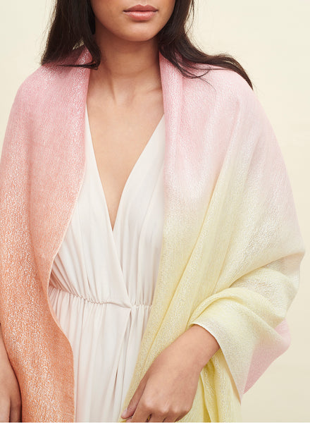 THE LOLLIPOP - Orange, pink and yellow dip dye cashmere and linen wrap with Lurex - model 1