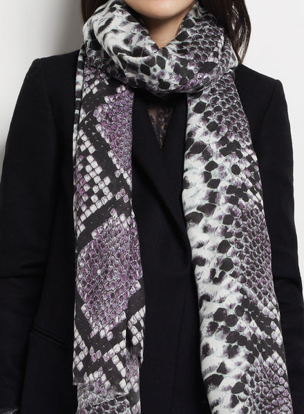 JANE CARR The Python Wrap in Blanc, purple printed modal and cashmere scarf - model