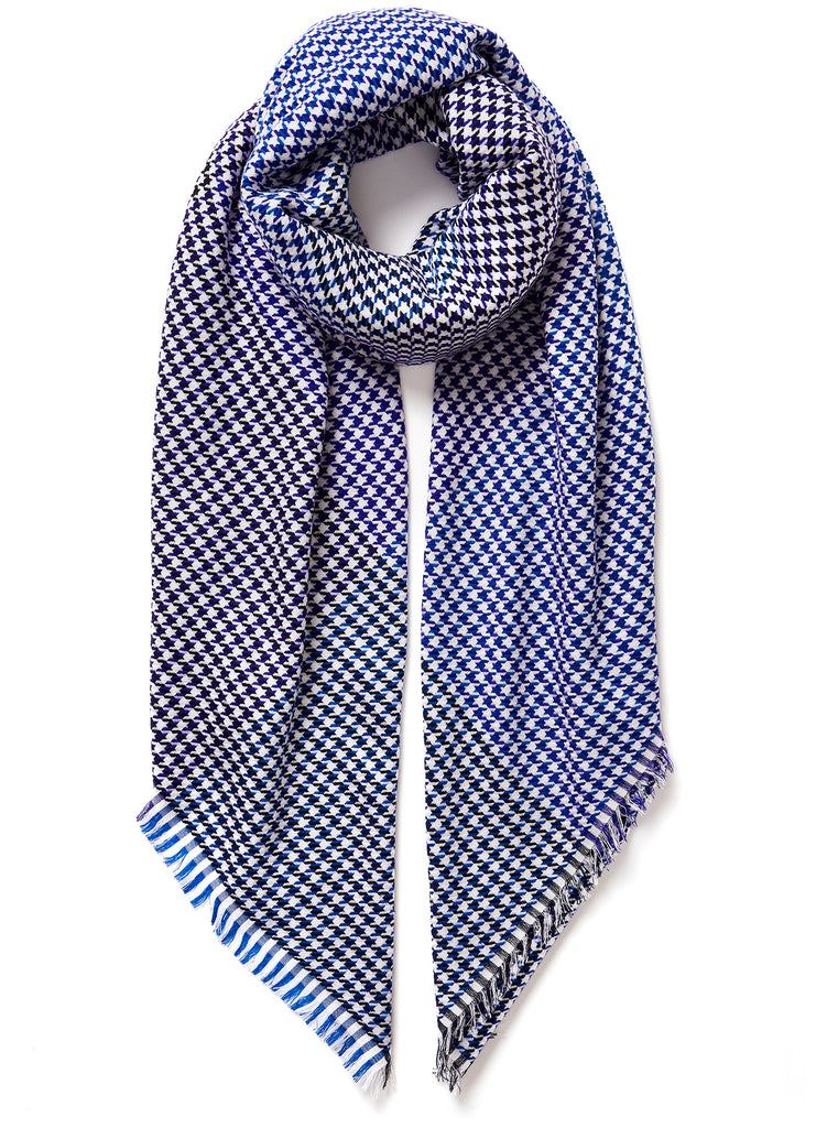The Jenga Square, blue and white checked lambswool scarf – tied