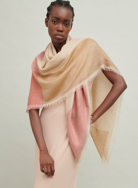 The Shimmer Square, camel pure cashmere scarf with red metallic border – model 1