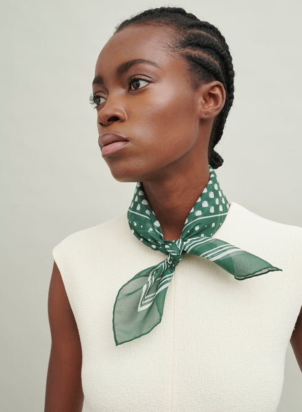 The Frutti Neckerchief, green printed cotton silk-blend scarf – model